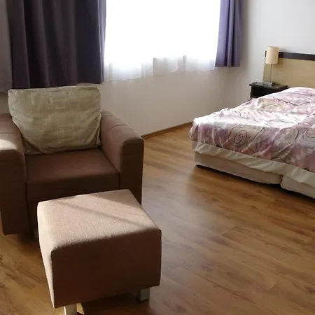Seafront Apartment Obzor